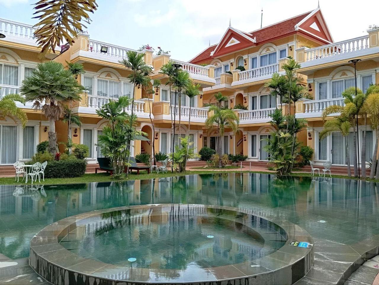 Sokchea Kampot Hotel Exteriör bild