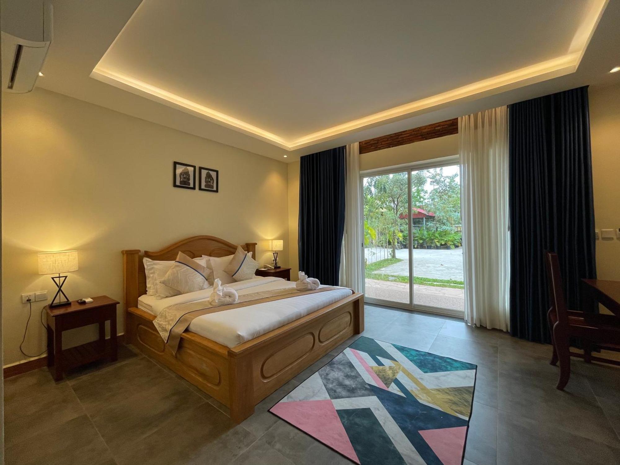 Sokchea Kampot Hotel Exteriör bild